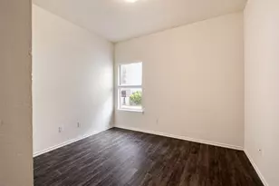 105 Almquist St, Hutto, TX 78634 - Photo 26