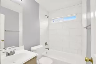 4911 Edenbourgh Ln, Austin, TX 78754 - Photo 16