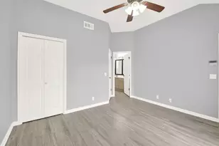 4911 Edenbourgh Ln, Austin, TX 78754 - Photo 20