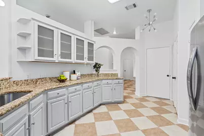 2005 E 19th Street, Georgetown, TX 78626 - Photo 4