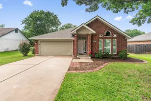 2005 E 19th St, Georgetown, TX 78626 - Photo 1