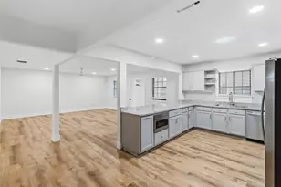 326 Pine View Loop, Bastrop, TX 78602 - Photo 2