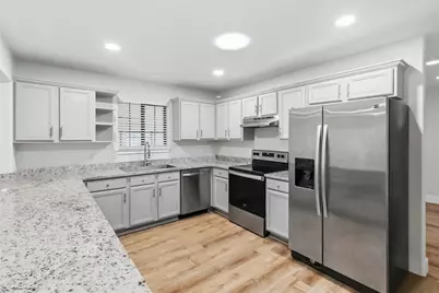 326 Pine View Loop, Bastrop, TX 78602 - Photo 6