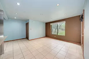 8210 Bent Tree Rd, Austin, TX 78759 - Photo 20