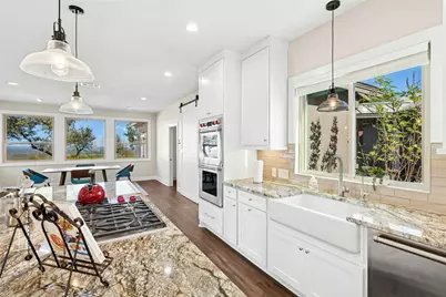 1276 Canyon Crossing View, Dripping Springs, TX 78620 - Photo 8