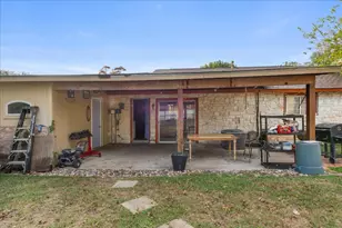 5105 Palo Blanco Ln, Austin, TX 78744 - Photo 14