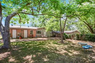 4606 S 2nd St, Austin, TX 78745 - Photo 4