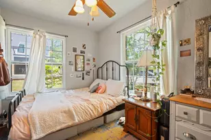 4606 S 2nd St, Austin, TX 78745 - Photo 8