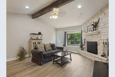 1006 Rolling Green Drive, Round Rock, TX 78664 - Photo 4