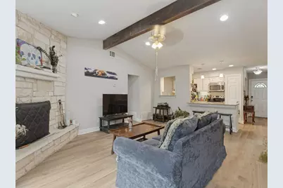 1006 Rolling Green Drive, Round Rock, TX 78664 - Photo 2