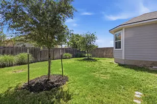 103 Trailside Ln, Bastrop, TX 78602 - Photo 38