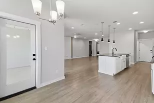 103 Trailside Ln, Bastrop, TX 78602 - Photo 8