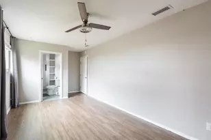 10307 Quail Ridge Dr, Austin, TX 78758 - Photo 16