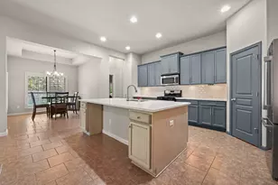 352 Wild Rose Dr, Austin, TX 78737 - Photo 4