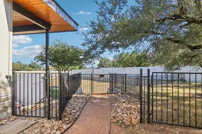 488 Starlight Village Loop #2, Leander, TX 78641 - Photo 20