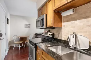 2020 S Congress Ave, Austin, TX 78704 - Photo 8