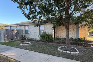 15200 Mandarin Crossing, Pflugerville, TX 78660 - Photo 2