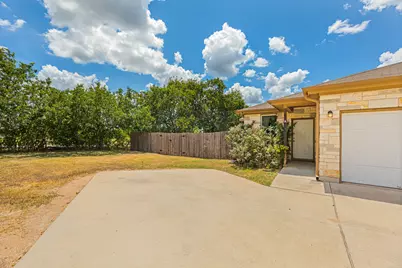 1375 Main Street, Liberty Hill, TX 78642 - Photo 4