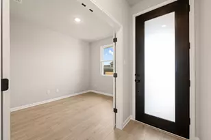 609 Henry Milton Rd, Georgetown, TX 78626 - Photo 6