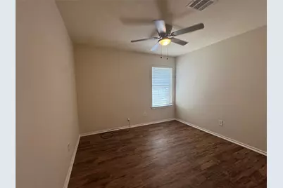 200 Meadow Park Drive, Georgetown, TX 78626 - Photo 12