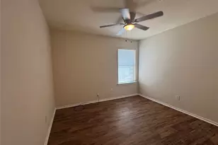 200 Meadow Park Dr, Georgetown, TX 78626 - Photo 12
