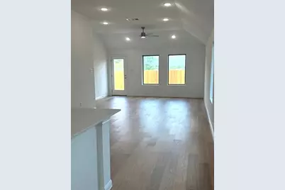 155 Tolo Drive, Elgin, TX 78621 - Photo 6