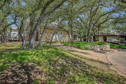 7704 Bramblewood Circle, Austin, TX 78731 - Photo 2