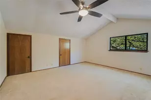 7704 Bramblewood Cir, Austin, TX 78731 - Photo 16