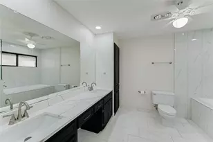 7704 Bramblewood Cir, Austin, TX 78731 - Photo 14