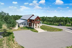 453 Lone Man Mountain Rd, Wimberley, TX 78676 - Photo 2