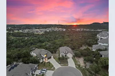 6801 Little Serenity Cove, Jonestown, TX 78645 - Photo 32