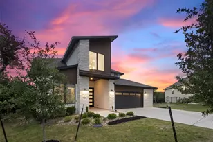 6801 Little Serenity Cove, Jonestown, TX 78645 - Photo 4