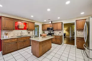 438 Tahitian Dr, Bastrop, TX 78602 - Photo 10