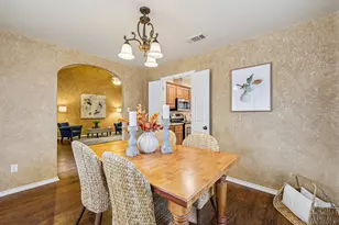 438 Tahitian Dr, Bastrop, TX 78602 - Photo 8