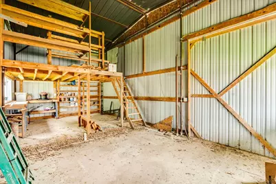 985 N Chambers Street, Giddings, TX 78942 - Photo 34