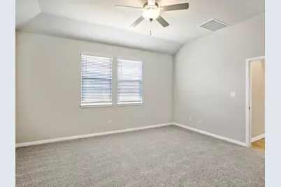 180 Coopers Hawk Crest, Cedar Creek, TX 78612 - Photo 6