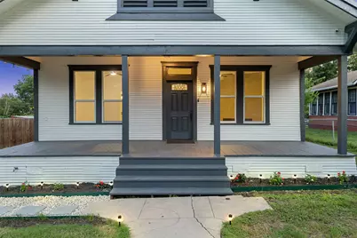 707 W 7th Street, Taylor, TX 76574 - Photo 10