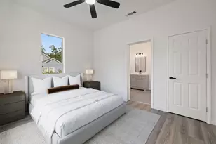 707 W 7th St, Taylor, TX 76574 - Photo 24