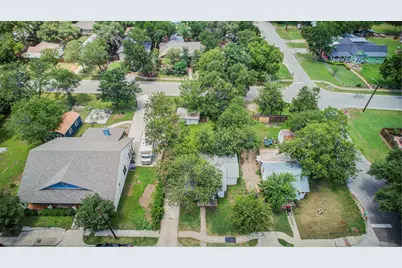 308 E Austin Avenue, Round Rock, TX 78664 - Photo 4