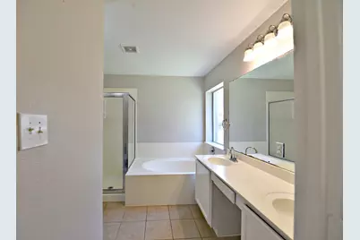 1009 Downridge Drive, Leander, TX 78641 - Photo 10