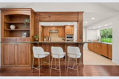 11924 Brookwood Circle, Austin, TX 78750 - Photo 10