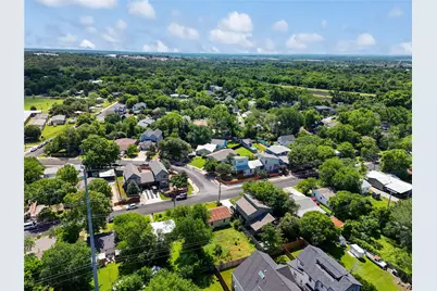 1118 Richardine Avenue, Austin, TX 78721 - Photo 10
