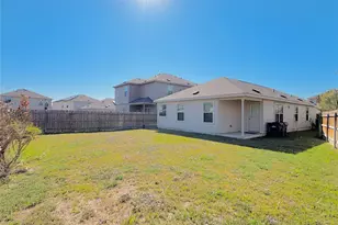 113 Star Pass, Jarrell, TX 76537 - Photo 18