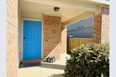 113 Star Pass, Jarrell, TX 76537 - Photo 2