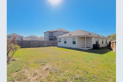 113 Star Pass, Jarrell, TX 76537 - Photo 20