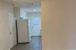 12503 Turtle Rock Rd, Austin, TX 78729 - Photo 4