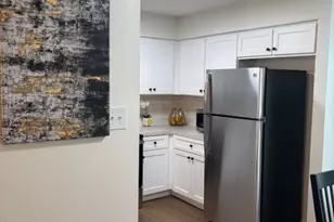 10616 Mellow Meadows Dr, Austin, TX 78750 - Photo 10