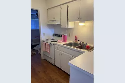 2808 Whitis Avenue #C306, Austin, TX 78705 - Photo 2