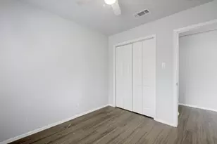 5905 Hidden Valley Trail, Austin, TX 78744 - Photo 20