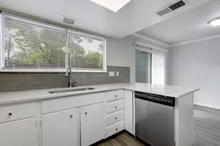 5905 Hidden Valley Trail, Austin, TX 78744 - Photo 10